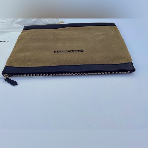 Authentic Balenciaga handheld clutch bag - Picture 6 of 8